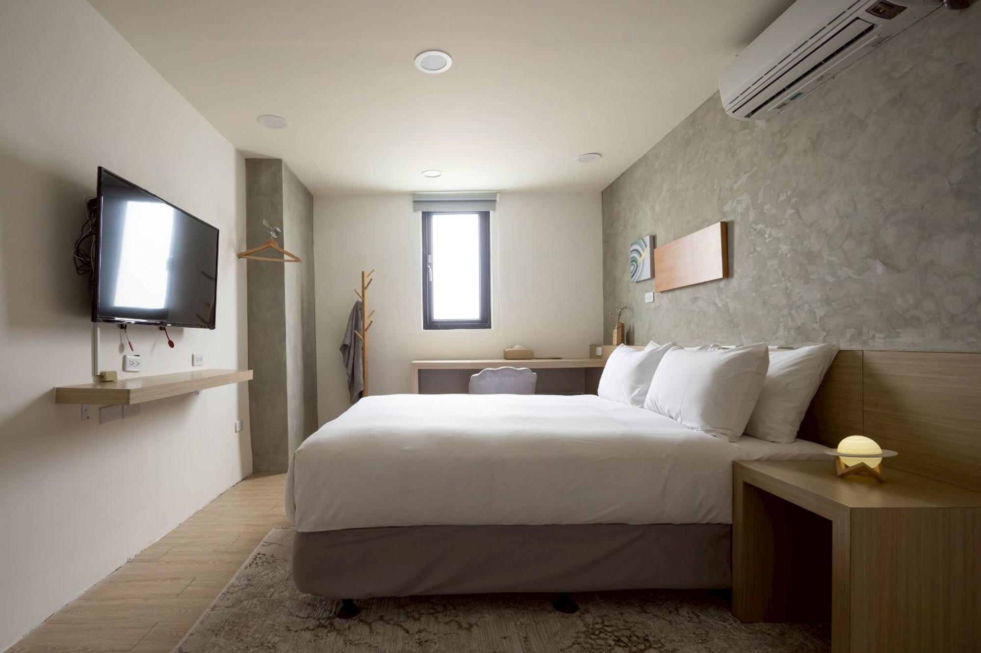 P Inn Tainan Exterior photo